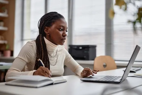 Early Career Professionals & Students